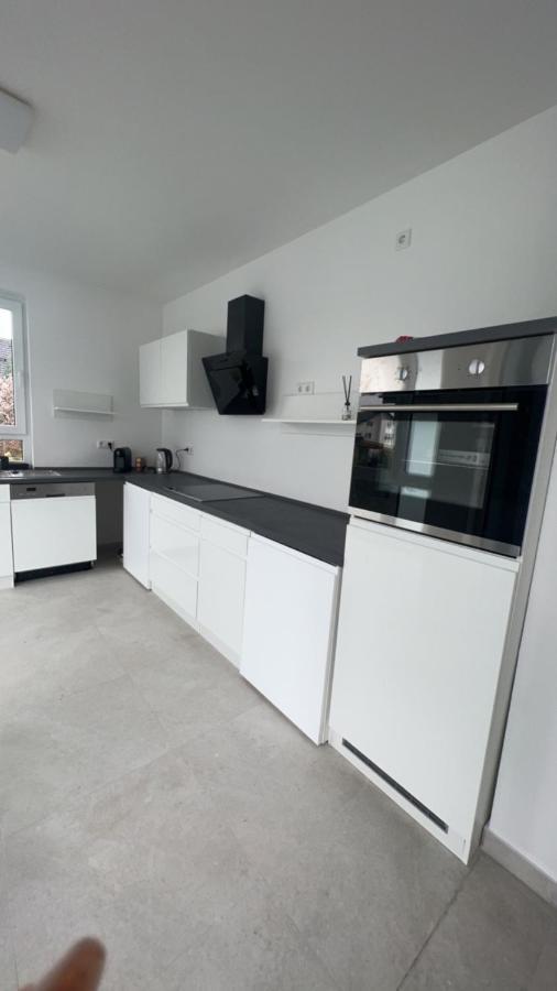 Schoene Neubauwohnung Mit Stil Bielefeld Bagian luar foto