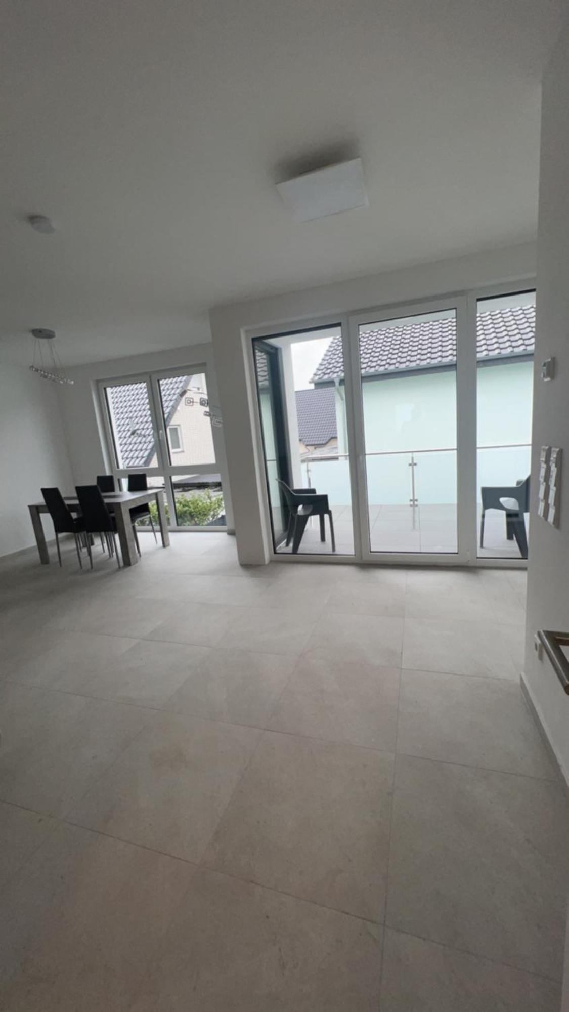 Schoene Neubauwohnung Mit Stil Bielefeld Bagian luar foto
